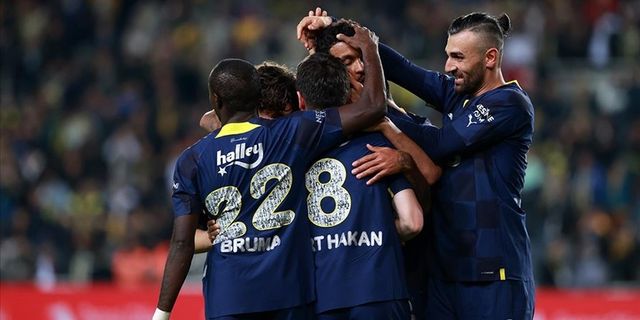 Fenerbahçe Villarreal'i 2-1 mağlup etti
