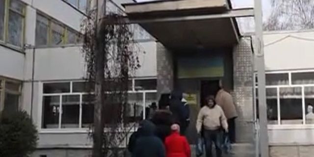 Ukrayna'da ihtiyaç sahipleri için sıcak yemek noktaları açıldı
