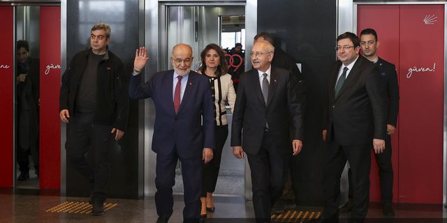 Kılıçdaroğlu Karamollaoğlu ile kapalı bir görüşme yaptı