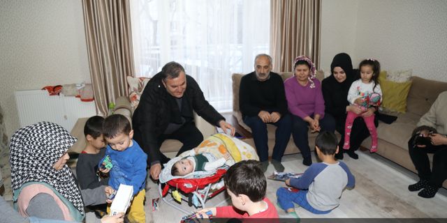 Ankara'nın Çubuk'ta aileler afetzedelere evini açıyor
