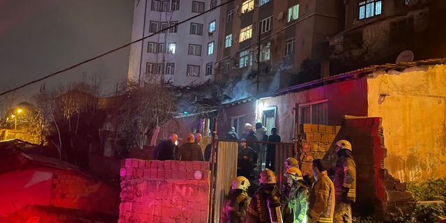 İstanbul Kağıthane'de gecekonduda yangın çıktı