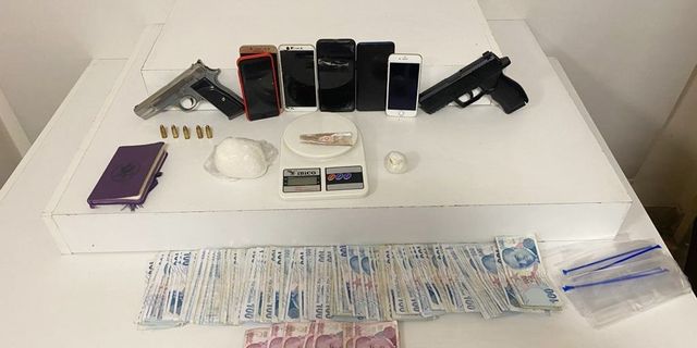 Pendik'te 4 uyuşturucu taciri tutuklandı
