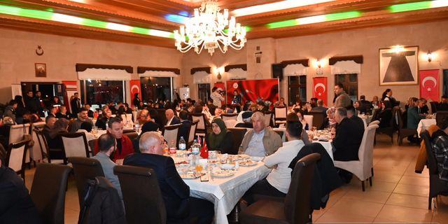 Nevşehir'de şehit ve gazi aileleri onuruna iftar yemeği