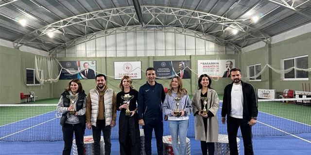 Nevşehir'de tenis karşılaşmaları sonuçlandı