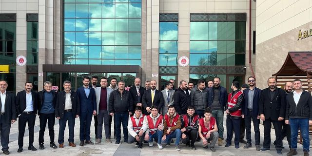 Nevşehir'de YRP'liler imza atıyor