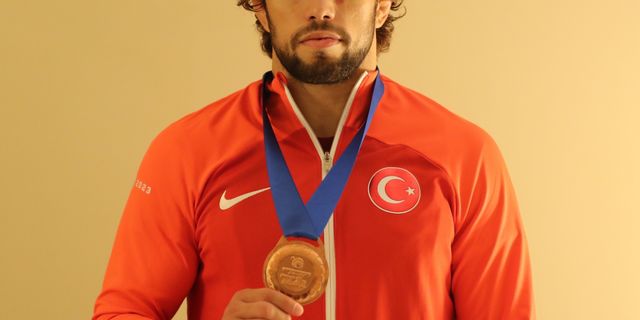 ''Selçuk Can, Bronz Madalya Alarak Dünya Üçüncüsü Oldu''
