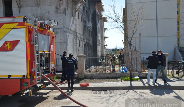 Ankara'da bir okulda yangın çıktı