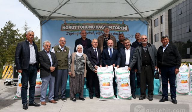 Kayseri'de çiftçilere 15 ton tohum dağıtıldı