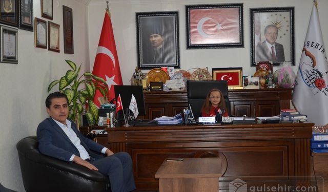 Gülşehir Belediye Başkanı 23 Nisan'ı kutladı