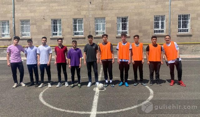 Nevşehir Anadolu Lisesi'nde futbol müsabakaları başladı