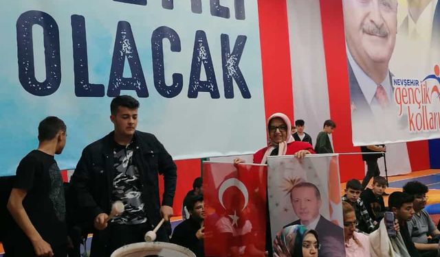 Nevşehir'de Makbule Atlı, Binali Yıldırım'ın yanındaydı