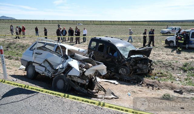 Konya'da feci kaza! 5 kişi öldü