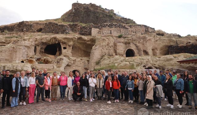 NERO Rehberleri Kayaşehir Ve Meryem Ana Kilisesi’ni gezip araştırmalar yaptı