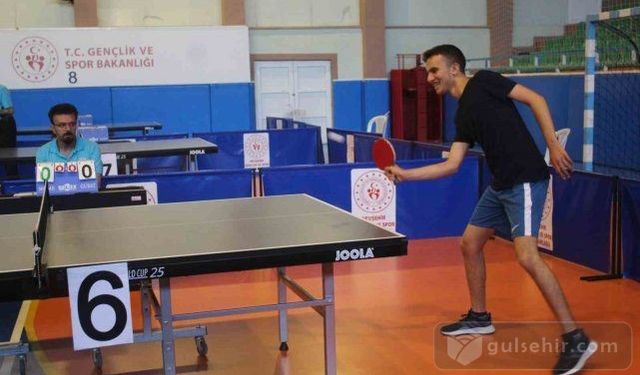 Nevşehir'de özel sporcular için tenis turnuvası yapıldı