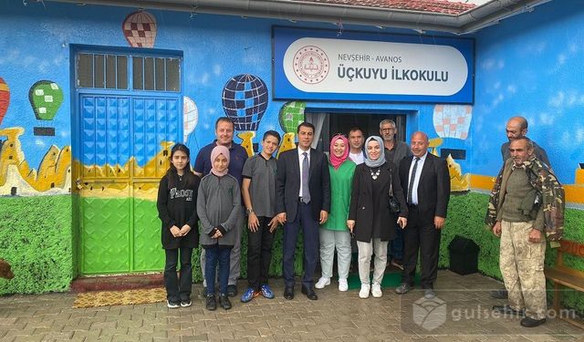 Kardeş okula kırtasiye ve spor malzemelerini ulaştırdılar  