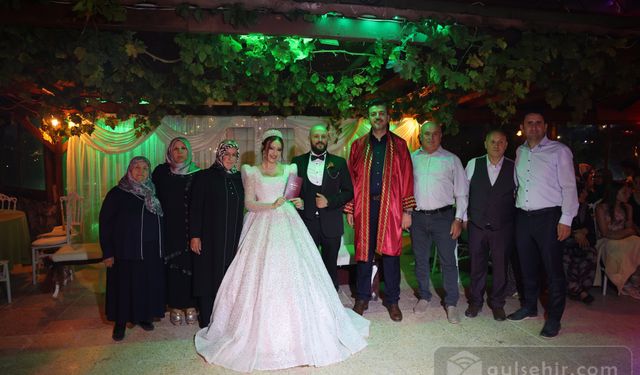 Mehmet Aktürk  nikah törenine katıldı