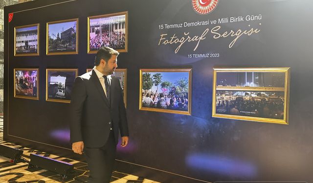 Emre Çalışkan, TBMM fotoğraf sergisini gezdi