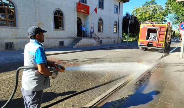 Avanos Belediyesi temizlik çalışmalarına devam ediyor