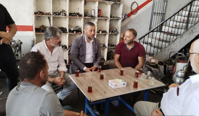 Süleyman Özgün, Acıgöl'de esnafları ziyaret etti