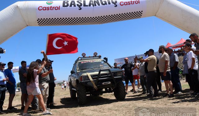 Şarkışla Belediyesi ve Sivas Off-Road Kulübü iş birliğinde off-road yarışı düzenlendi