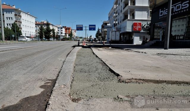 Karayolları Bölge Müdürlüğü yağmur suyu hattını güçlendirdi