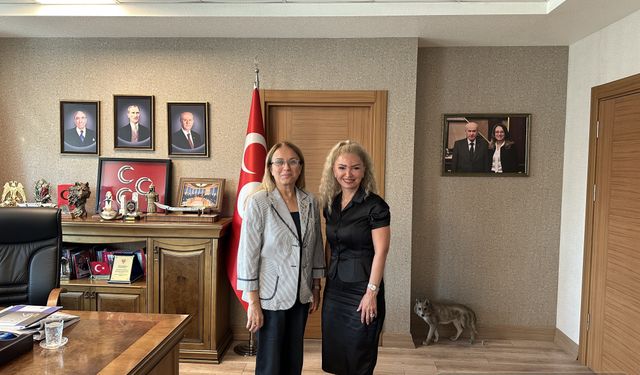 Filiz Kılıç, Prof. Dr. Kamile Perçin Akgül'ü ağırladı