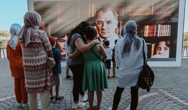 Kapadokya Balon ve Kültür Yolu Festivali’nde Atatürk coşkusu