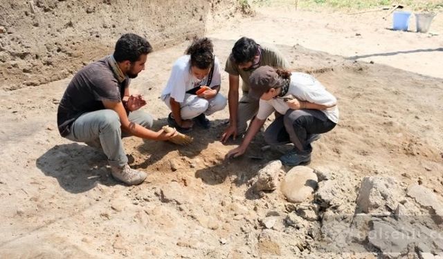 6 BİN YILLIK TARİH: İKİZTEPE HÖYÜĞÜ