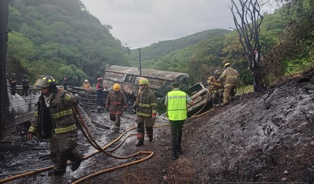 Meksika’nın Guerrero Eyaletinde Tanker Kazası 8 Ölü