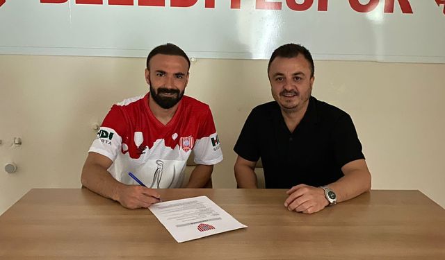 Nevşehir Belediyespor'dan takviye: Erhan Karayer ile sözleşme imzalandı