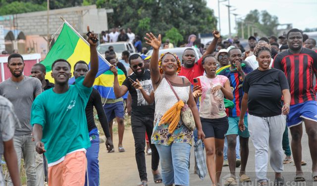 Gabon da Askeri Darbenin Ardından Geçici Hükümet Lideri Belli Oldu