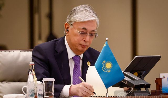 Kazakistan'da Nükleer Enerji Konusu Referanduma Taşınıyor