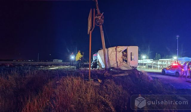 Adıyaman'da Araç Takla Attı: ''1 Ölü 4 Yaralı''