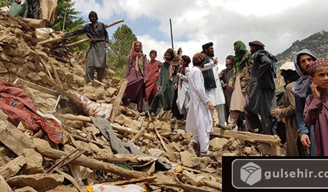 ''Afganistan'da Depremde Hayatını Kaybedenlerin Sayısı 2 Bine Ulaştı!''