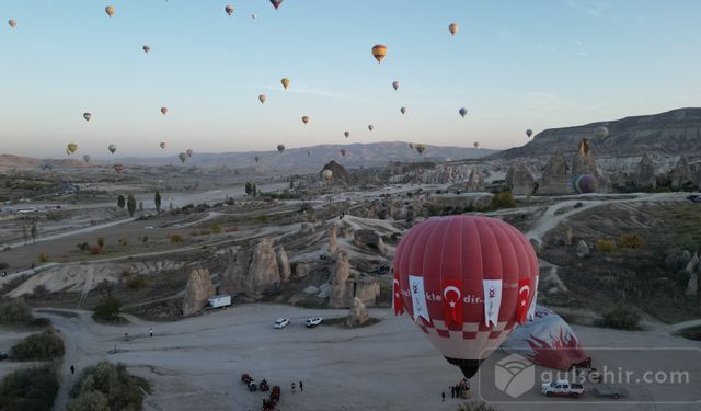 ''Nevşehir 100. Yılı Gökyüzünde Kutladı''