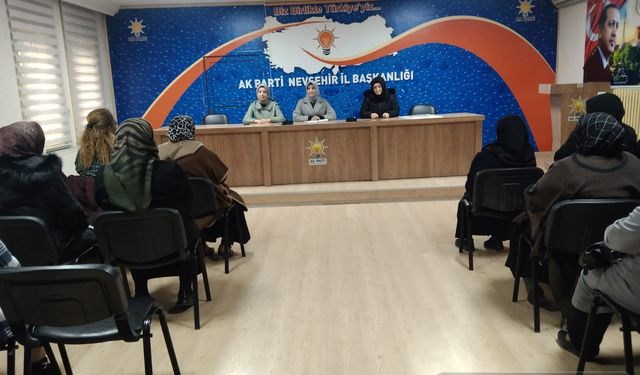 Ak Kadın Nevşehir Kolları Başkanlığı, düzenlediği haftalık olağan yönetim kurulu toplantısında