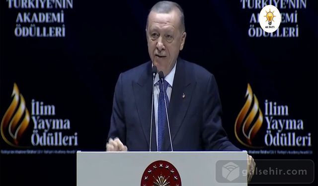 Cumhurbaşkanı Erdoğan: Saadet Ailesinde ve Refah İşletmesinde Aramayan Toplumlar Mahkûmdur