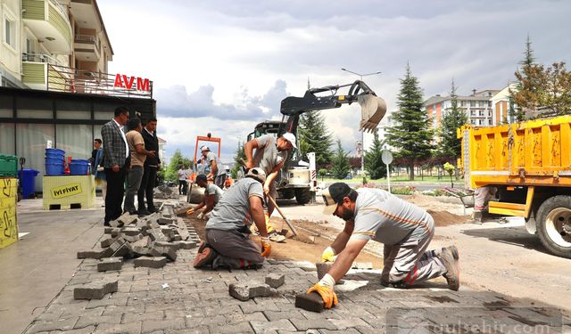 Belediye Ekiplerin'den Yoğun Mesai