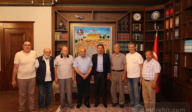 Abdulkadir Baş'tan Rasim Arıya tebrik ziyareti!