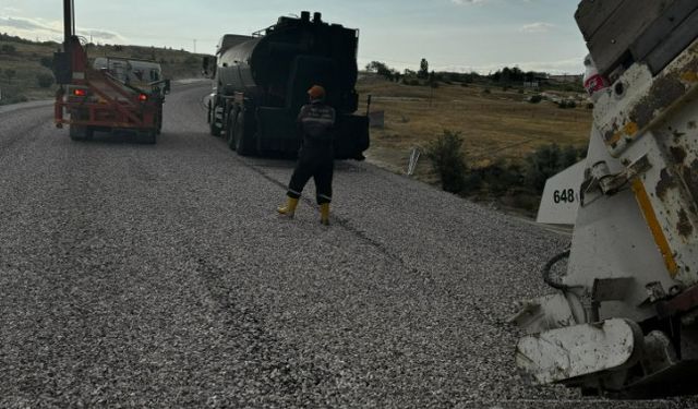 Çat Yolu Sathi Kaplama Tamamlandı: Çat Beldemize Hayırlı Olsun