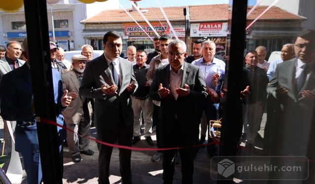 Gülşehir’de Yeni Fotoğraf Stüdyosu Açıldı: Kaymakam Gültekin Törene Katıldı