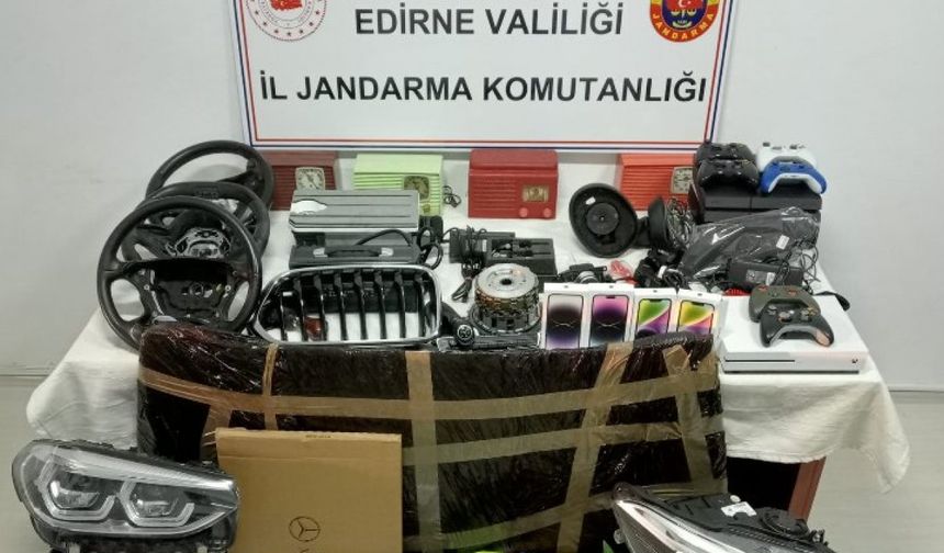Edirne gümrük'de elektronik eşyalar ele geçirildi