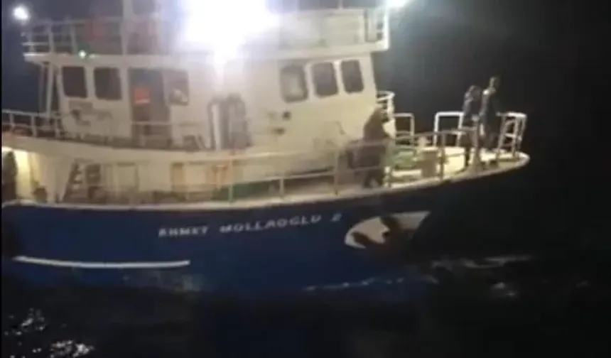 İğneada açıklarında Türk balıkçı teknesi mayına çarptı!