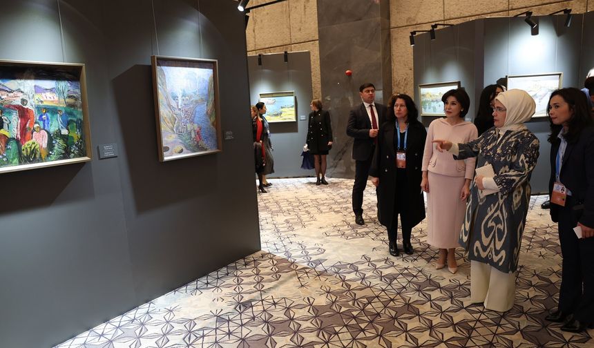 Emine Erdoğan, Özbekistan'ın Renkleri Sergisi'ni ziyaret etti