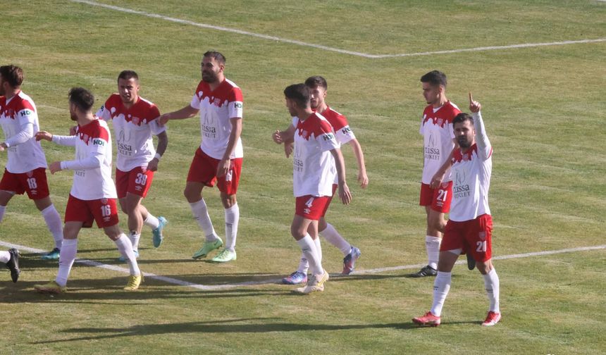 Nevşehir Belediyespor kazandı ve namağlup serisini 5 haftaya çıkardı