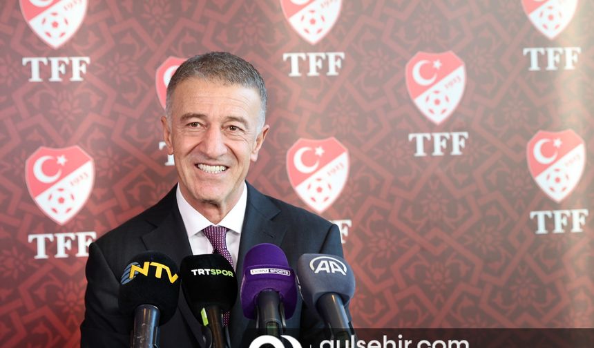 Trabzonspor Kulübü Başkanı Ahmet Ağaoğlu Süper Lig'i değerlendirdi