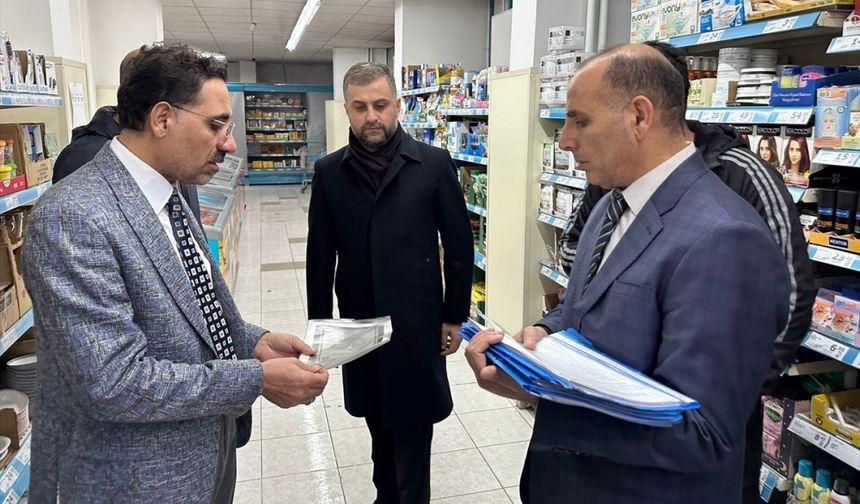 Ağrı'da 5 zincir market daha zabıta tarafından mühürlendi.