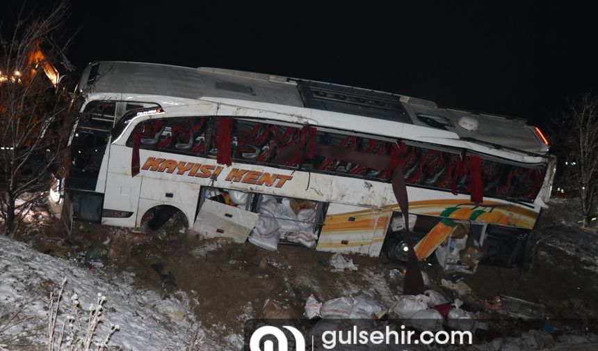 Kayseri'de yolcu otobüsü kazası 3 can aldı, 25 yaralı