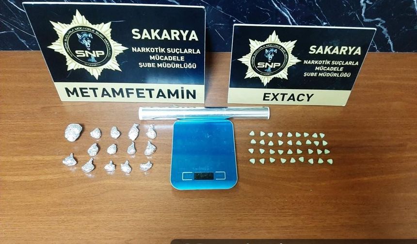 Sakarya'da uyuşturucu operasyonu, 4 kişi tutuklandı