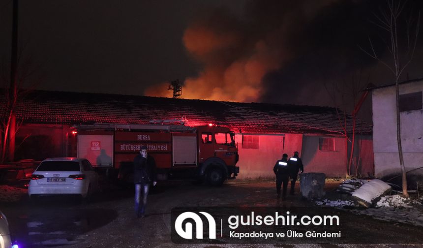 Bursa'da bir imalathanede yangın çıktı